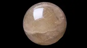 Bola Crystal Roca Ahumado con Rutilo de 7 cms diametro 